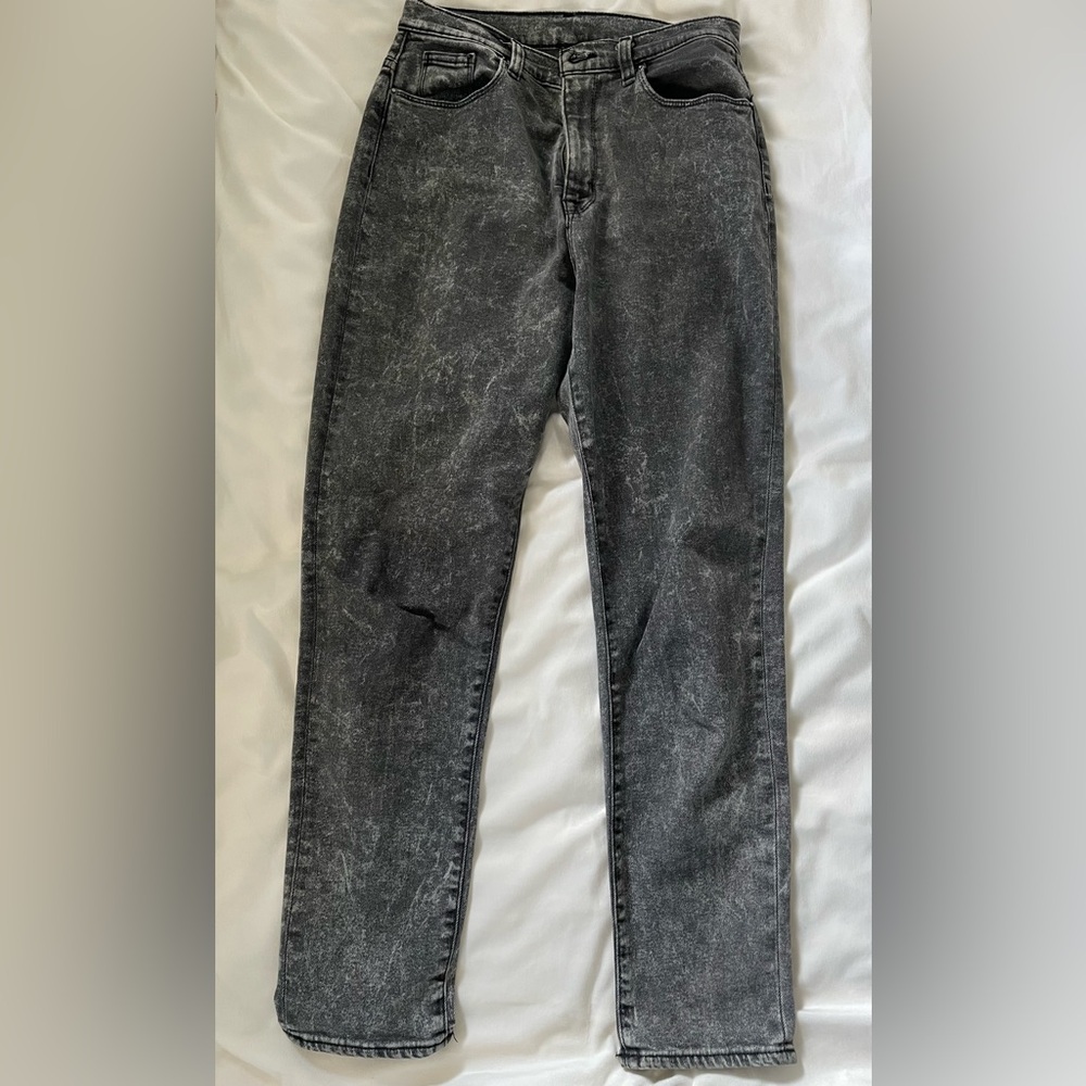 Women’s Black Acid Wash Mom Jeans
